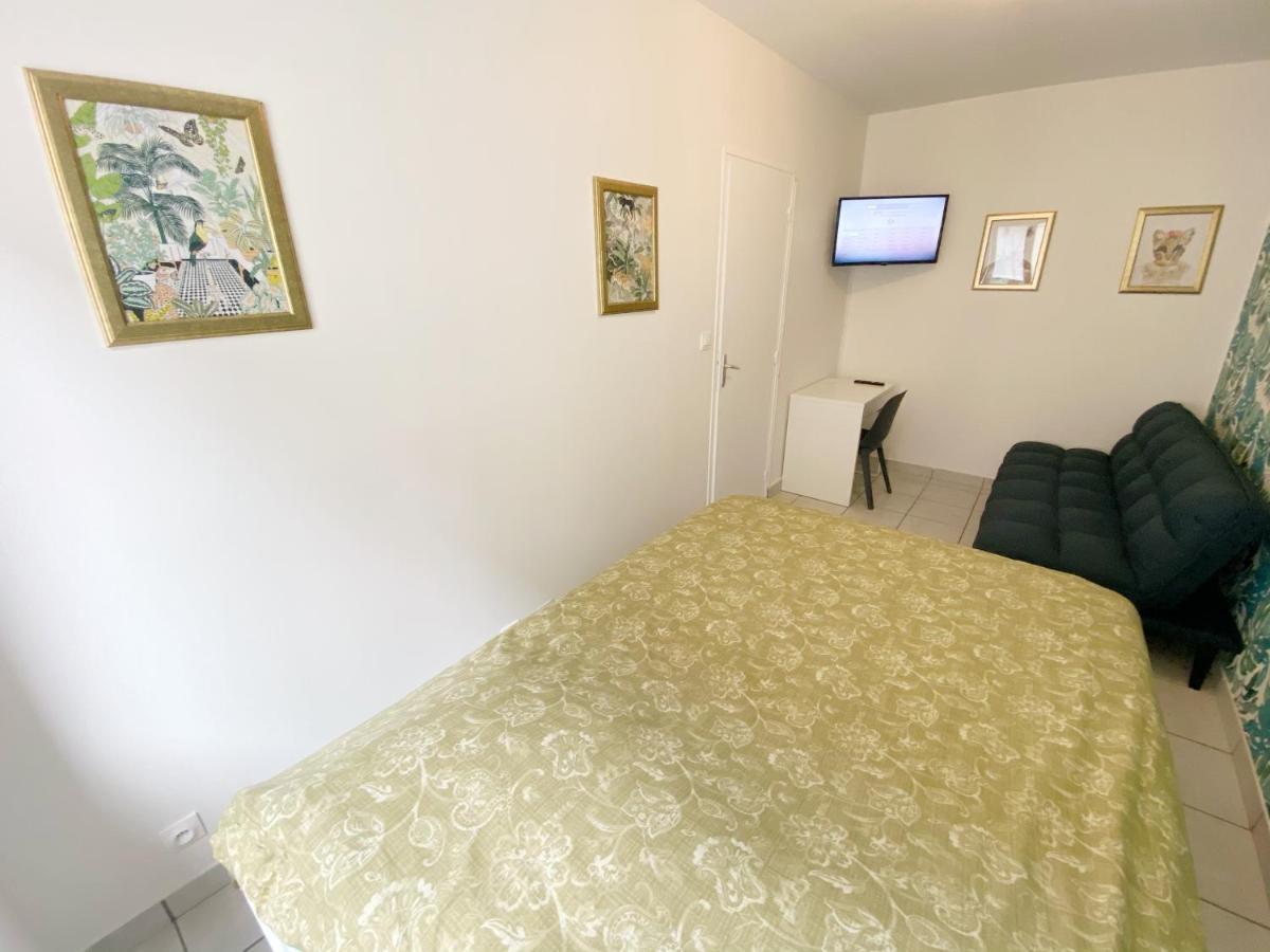 Appartamento 023 Chic & Cosy F1 23M2 Hypercentre Wifi Smart Tv Netflix Saint-Etienne  Esterno foto